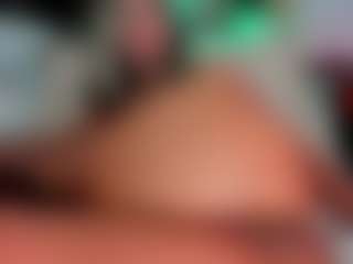 2bigass4_u's Live Sex Cam Show