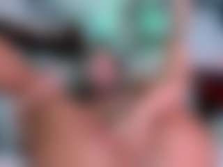 2bigass4_u's Live Sex Cam Show