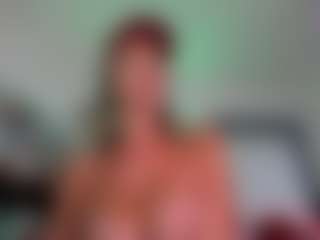 2bigass4_u's Live Sex Cam Show