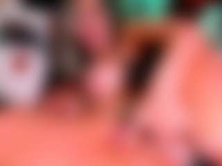 2bigass4_u's Live Sex Cam Show