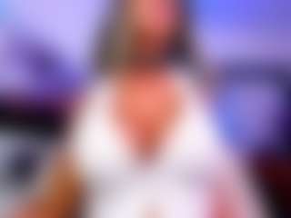 2bigass4_u's Live Sex Cam Show
