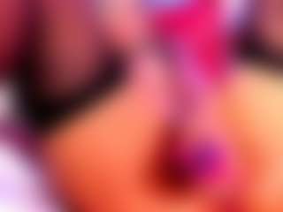 2bigass4_u's Live Sex Cam Show