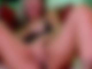 2bigass4_u's Live Sex Cam Show