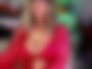 Live cam show with 2bigass4_u - Curvy Middle Aged on fapnchat