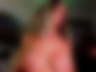 2bigass4_u's Live Sex Cam Show