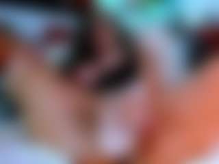 Live cam show with 2bigass4_u - Curvy Middle Aged on liverealitysex.com