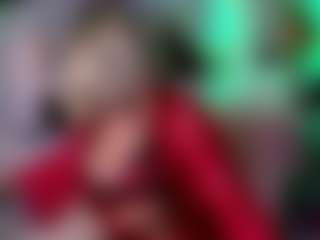 2bigass4_u MILF webcam performer live streaming