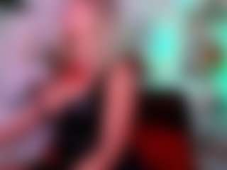2bigass4_u MILF webcam performer live streaming