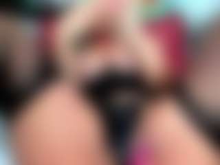 2bigass4_u's Live Sex Cam Show