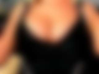 2bigass4_u's Live Sex Cam Show
