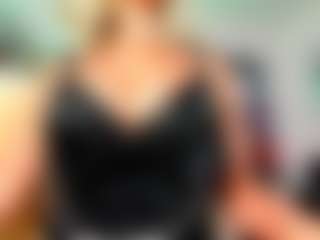 2bigass4_u's Live Sex Cam Show