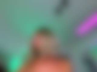 2bigass4_u's Live Sex Cam Show