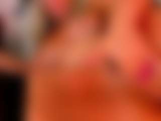 2bigass4_u's Live Sex Cam Show
