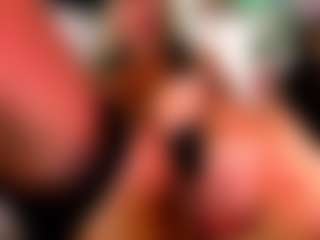 Live cam show with 2bigass4_u - Curvy Middle Aged on Dolls Live