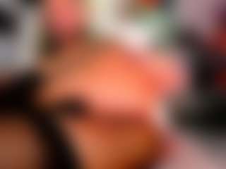 Live cam show with 2bigass4_u - Lovense Middle Aged on Dolls Live