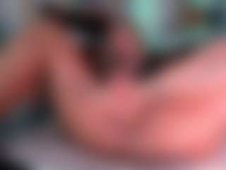 2bigass4_u's Live Sex Cam Show