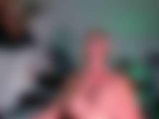 2bigass4_u's Live Sex Cam Show