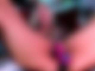 2bigass4_u's Live Sex Cam Show