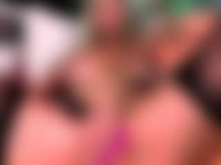 Live cam show with 2bigass4_u - White Lovense on Big Tits | united states