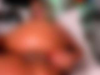 Live cam show with 2bigass4_u - BBW on hotwifechat.live