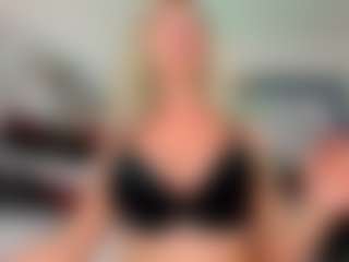 2bigass4_u's Live Sex Cam Show