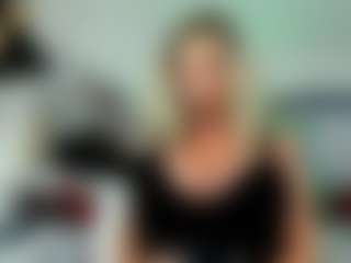 2bigass4_u's Live Sex Cam Show