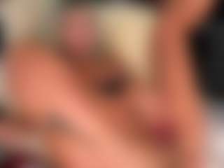 2bigass4_u's Live Sex Cam Show