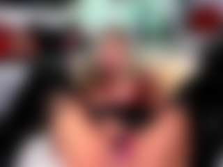 2bigass4_u's Live Sex Cam Show