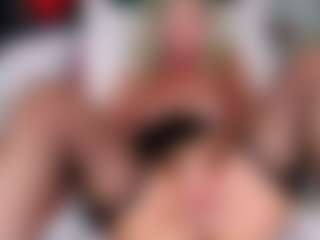 2bigass4_u's Live Sex Cam Show