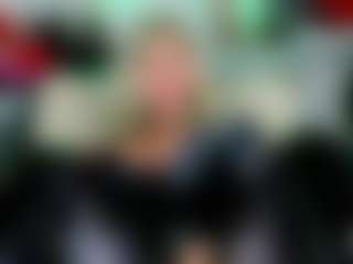 2bigass4_u MILF webcam performer live streaming