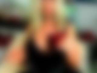 Live cam show with 2bigass4_u - BBW on liverealitysex.com