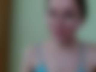 elly-classy's Live Sex Cam Show