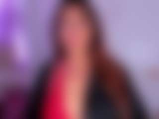 Live cam show with irene-andrade - Blonde Hair MILF on friskycurves.com