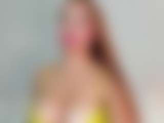 Live cam show with Haley - Natural on Camsoda