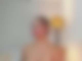 Live cam show with Haley - Big Ass Big Tits on AdultVida.com