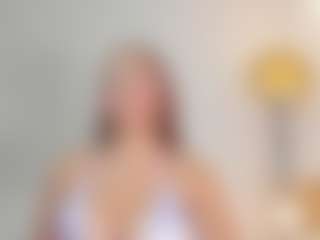Live cam show with Haley - Pornstar Cum on Camming Site