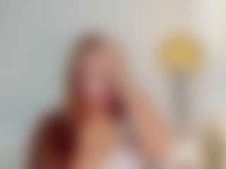 Live cam show with Haley - Big Tits on dropp.cam