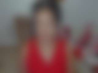 Live cam show with divahotx69 - Petite on Dolls Live