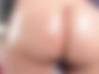 mia-evansx's Live Sex Cam Show