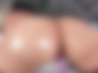 mia-evansx's Live Sex Cam Show