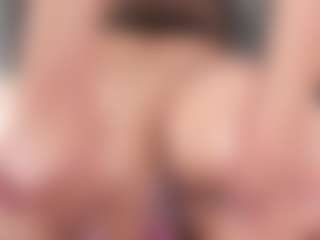 mia-evansx's Live Sex Cam Show