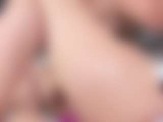 mia-evansx's Live Sex Cam Show