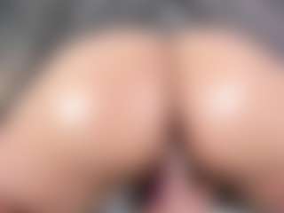 mia-evansx's Live Sex Cam Show
