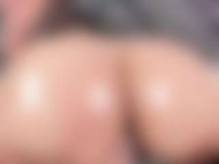 mia-evansx's Live Sex Cam Show