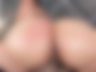 mia-evansx's Live Sex Cam Show