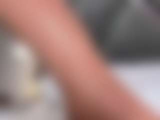 mia-evansx's Live Sex Cam Show