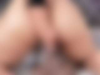mia-evansx's Live Sex Cam Show