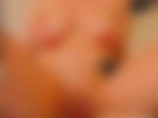 Live cam show with Candice - Green Eyes on Camsoda