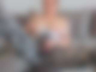 Live cam show with Candice - Cum on CSO-WL