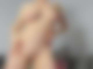 Candice's Live Sex Cam Show